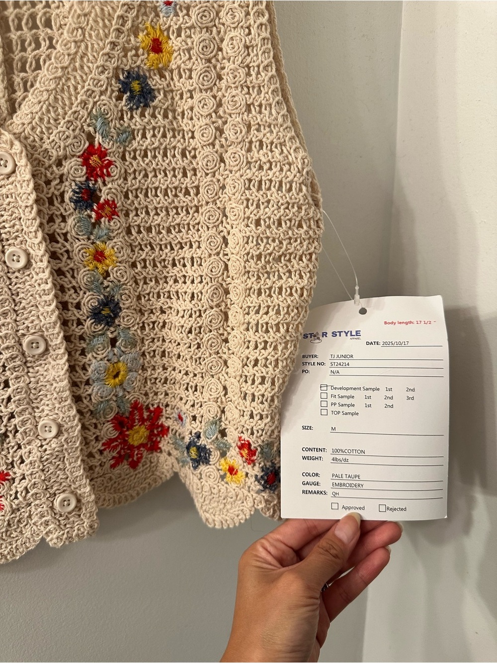 Boho Floral Embroidered Crochet Knit Vest Button-Up Scalloped festival Crop Top - Picture 4 of 4